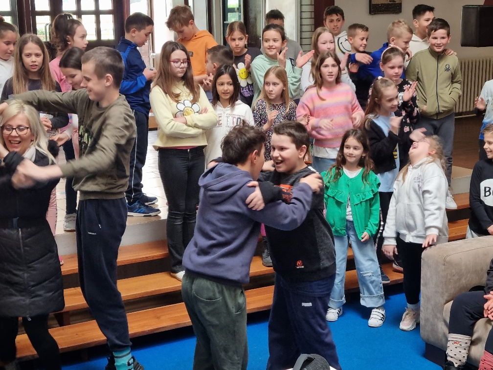 Program_u_holu_škole.jpg