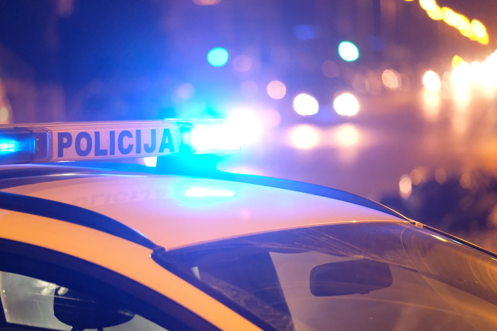 Istarska policija uhvatila muškarca koji je KRIVUDAO PO CESTI S 2.40 PROMILA