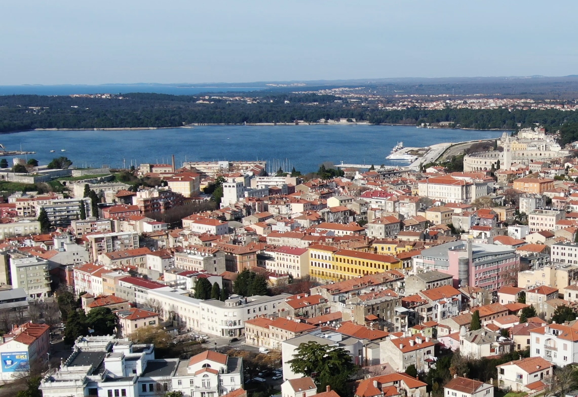 Možemo! Pula najavljuje javnu tribinu pod nazivom ''Nije dobro za pomorsko dobro''