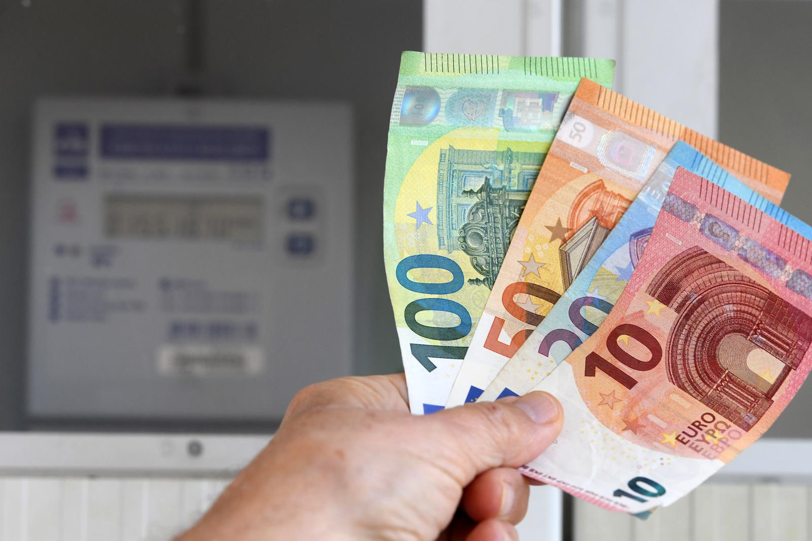 Novi paket mjera pomoći: Cijena struje limitirana na šest mjeseci, plina na godinu dana