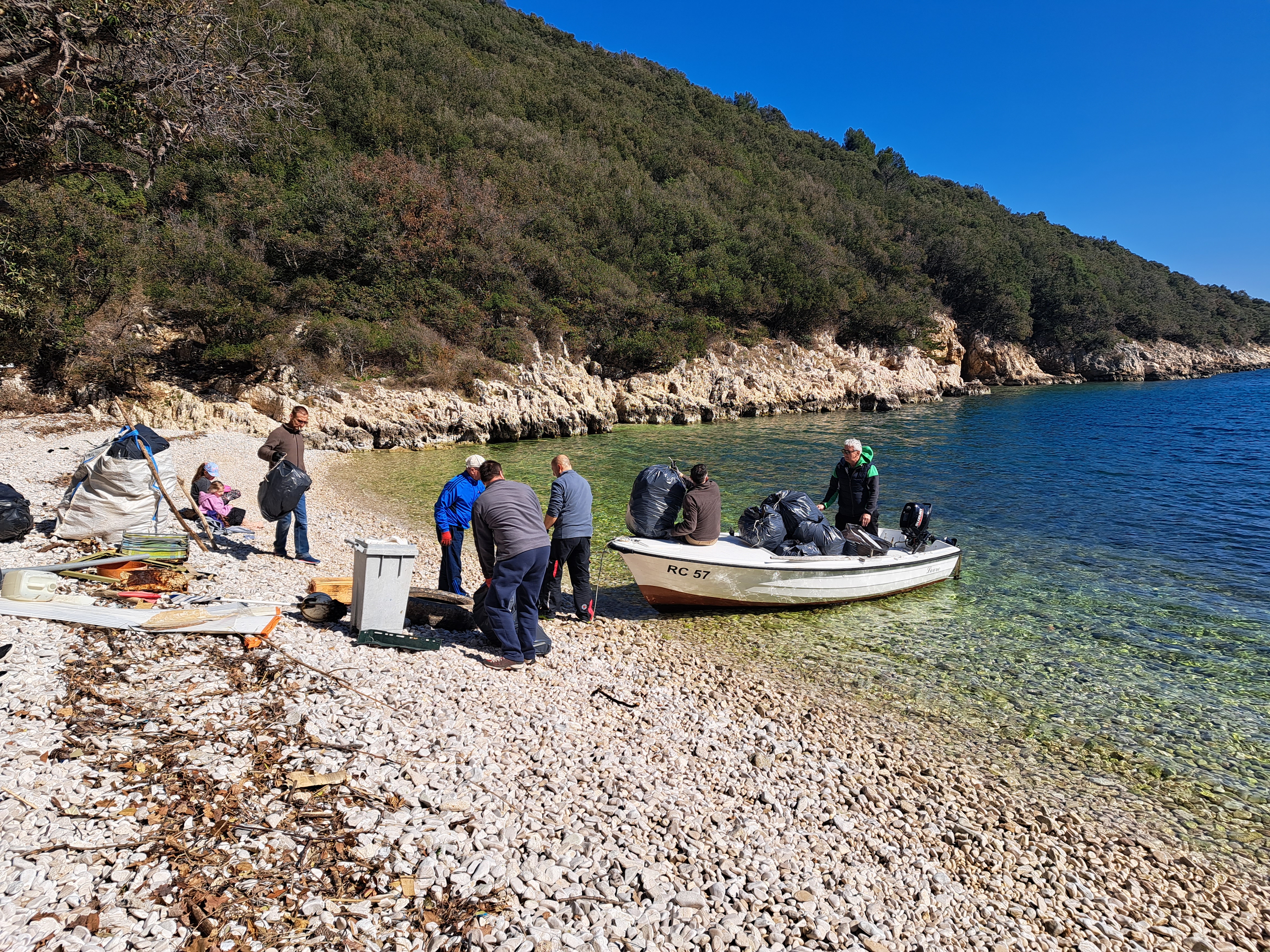 U Remcu i Prtlogu održane akcije čišćenja plaža