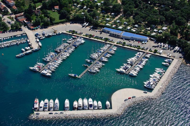 MARINA FUNTANA OSVOJILA SREBRNO SIDRO Dodijeljena priznanja u nautici i nautičkom turizmu