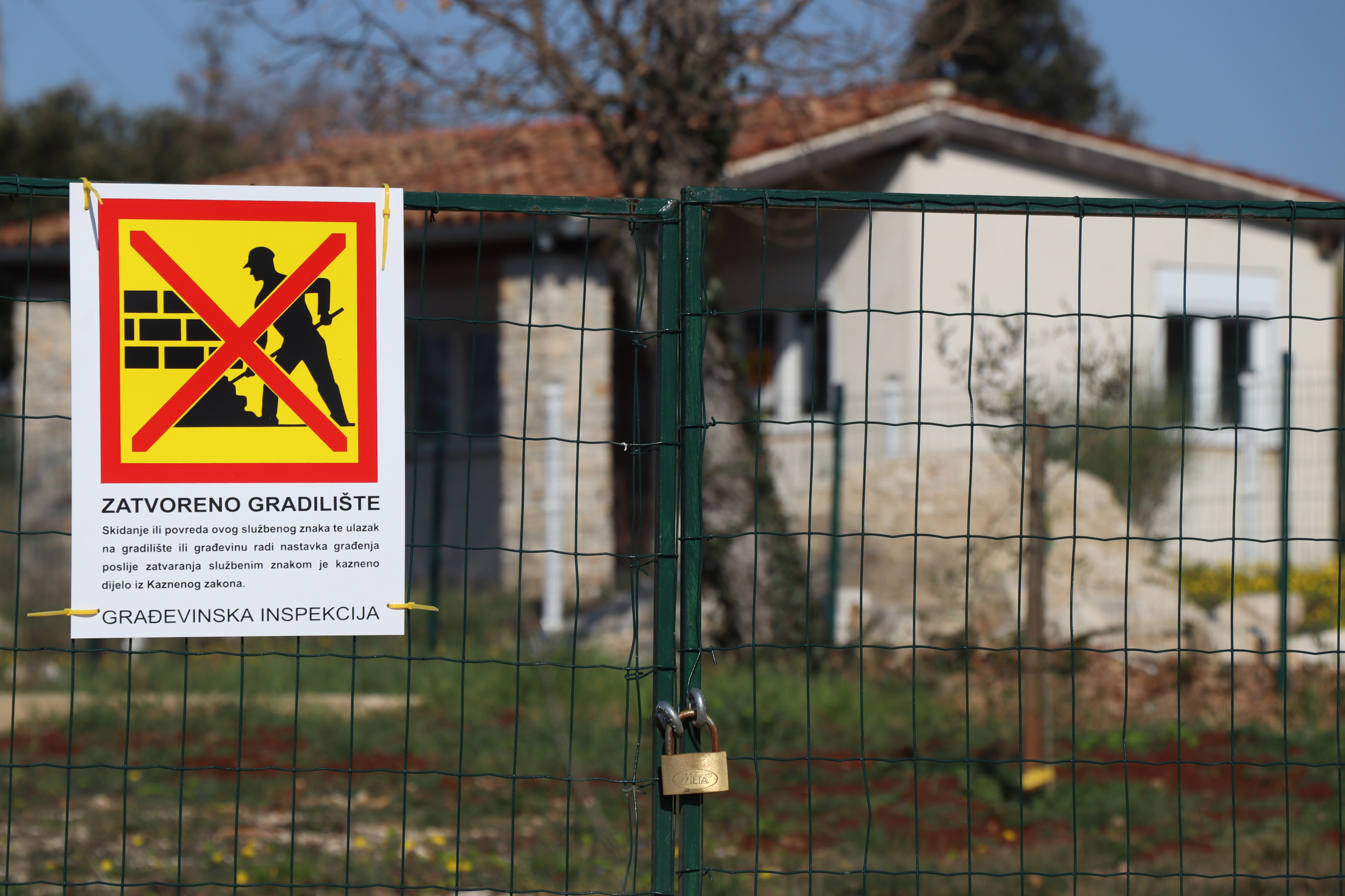Borba protiv bespravne gradnje u Istri ipak uz politički predznak? TO BI TREBALO ODMAH ZAUSTAVITI!