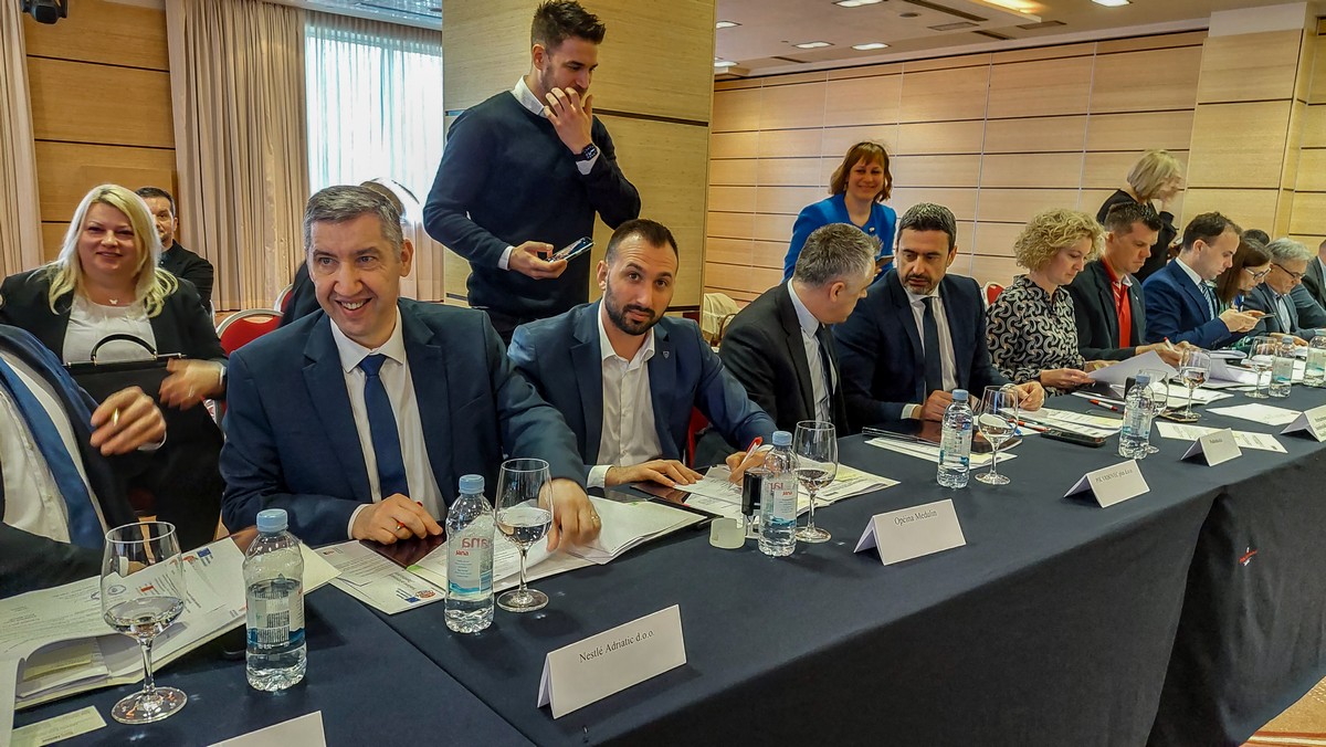 Načelnik Medulina u Ministarstvu poljoprivrede potpisao Sporazum o  sprječavanju i smanjenju nastajanja otpada od hrane