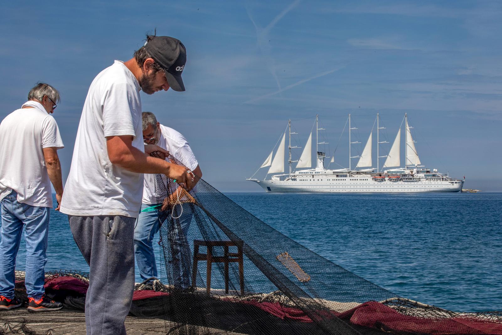 U Rovinj doplovio jedan od najvećih jedrenjaka na svijetu