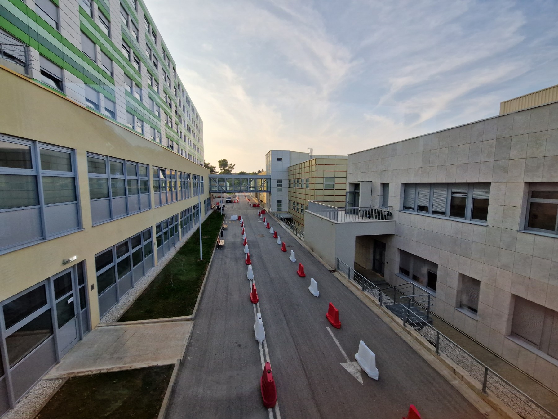 OB PULA: Djelatnici i posjetitelji i dalje moraju nositi maske, a pratnja na porodu mora se testirati!