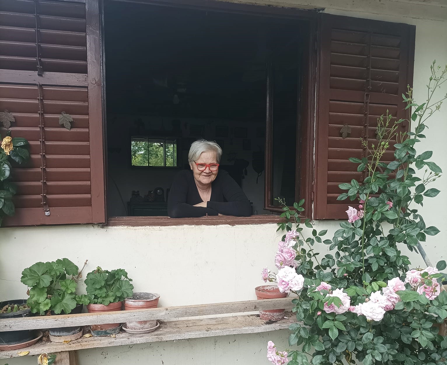 RADNA AKCIJA OVE NEDJELJE U ROVINJU Pomognimo Fikreti i suprugu Muji urediti njihovu trošnu kućicu