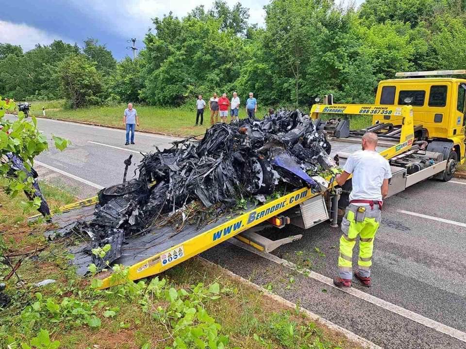 U strašnoj nesreći kod Poreča jedna osoba teško ozlijeđena 
