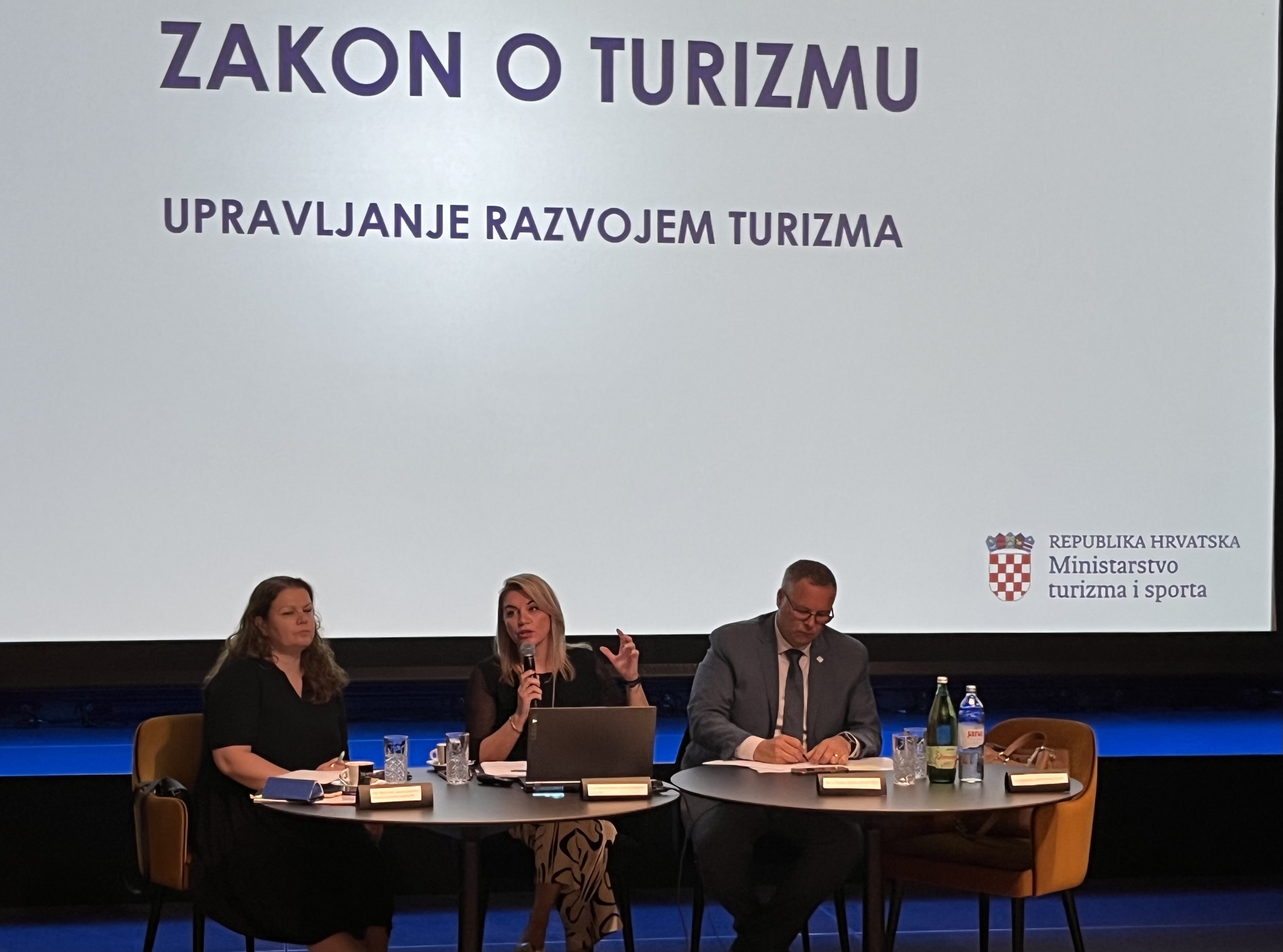 Brnjac predstavila Zakon o turizmu direktorima regionalnih turističkih zajednica