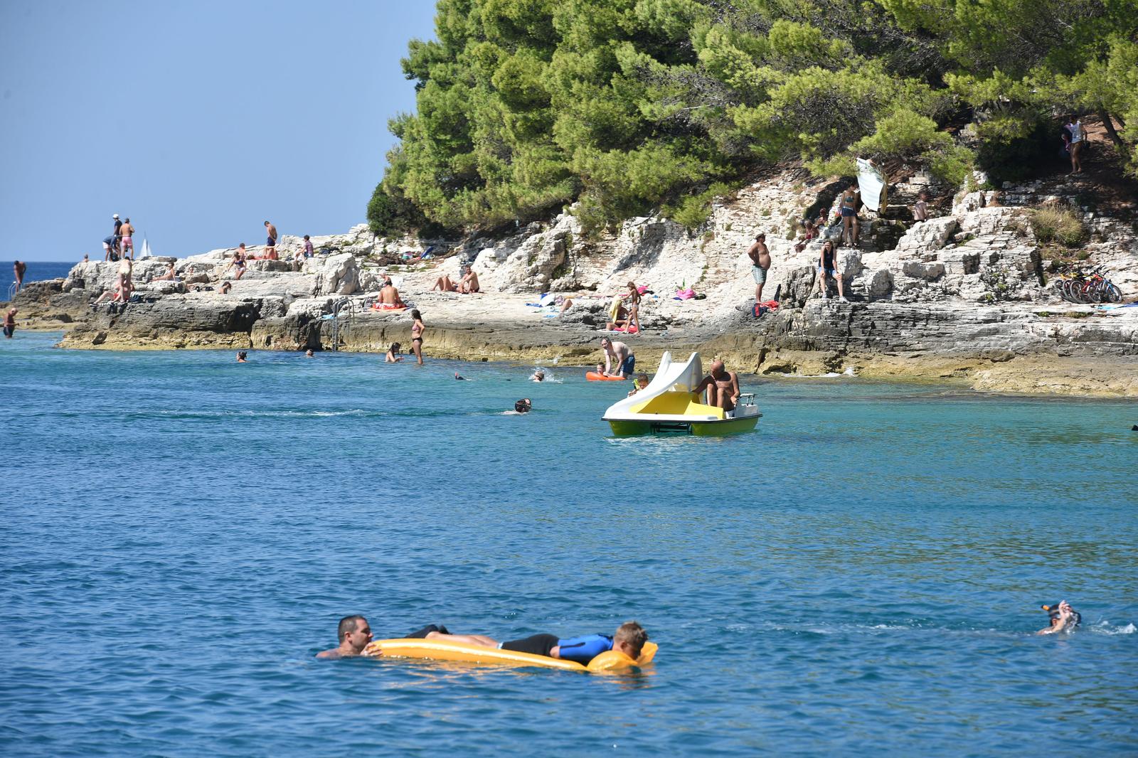 U uvali Valsaline jutros se utopio plivač
