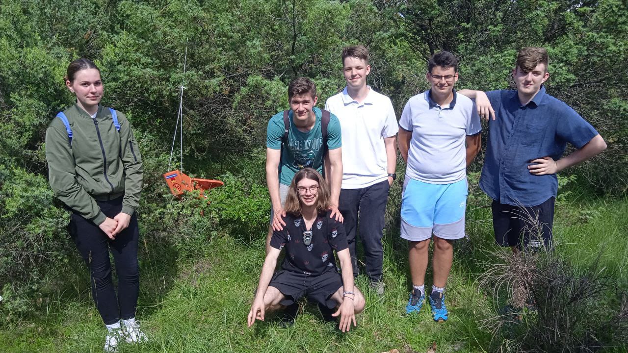 Istarski srednjoškolci u bliskom svemiru PREDSTAVLJAMO MLADI TIM 'S ONE STRANE OBLAKA'