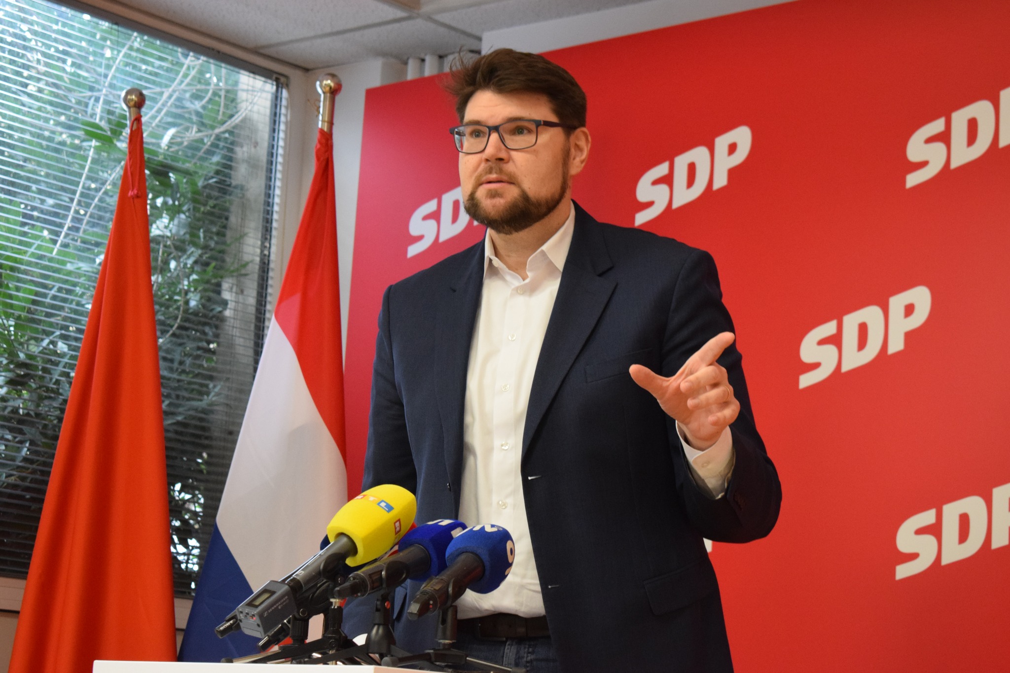 GUBI LI PEĐA GRBIN ZAISTA PODRŠKU UNUTAR STRANKE? SDP-ovci danas održavaju sjednicu Glavnog odbora