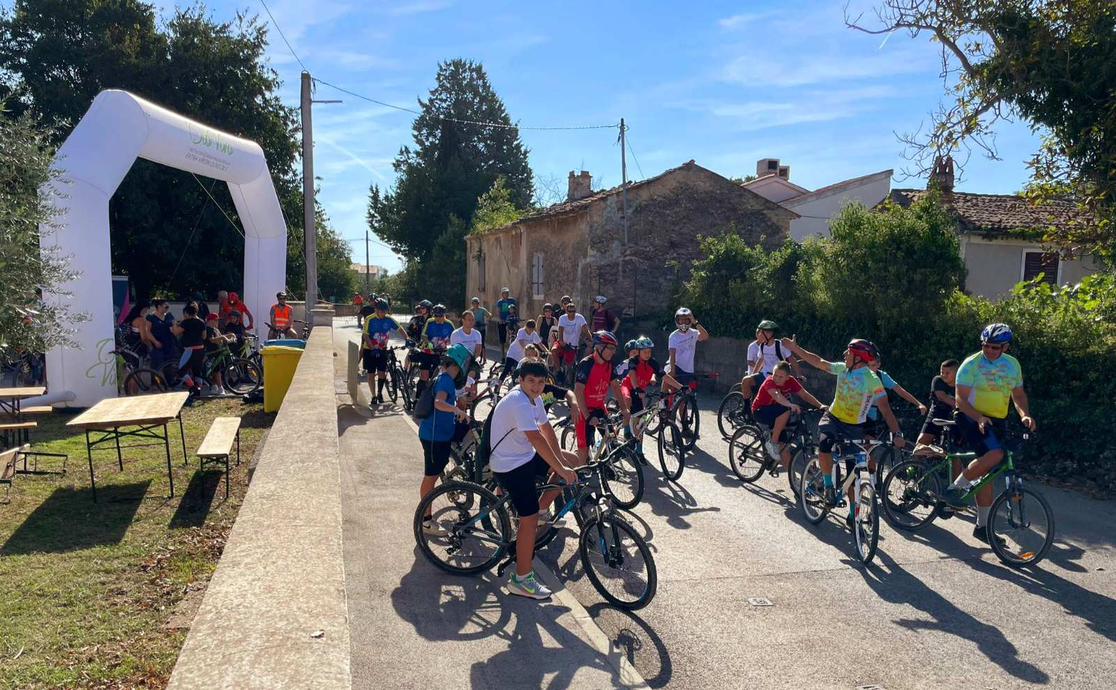 Odličan odaziv biciklista rekreativaca na prvi LOBORIKA FUN BIKE TOUR