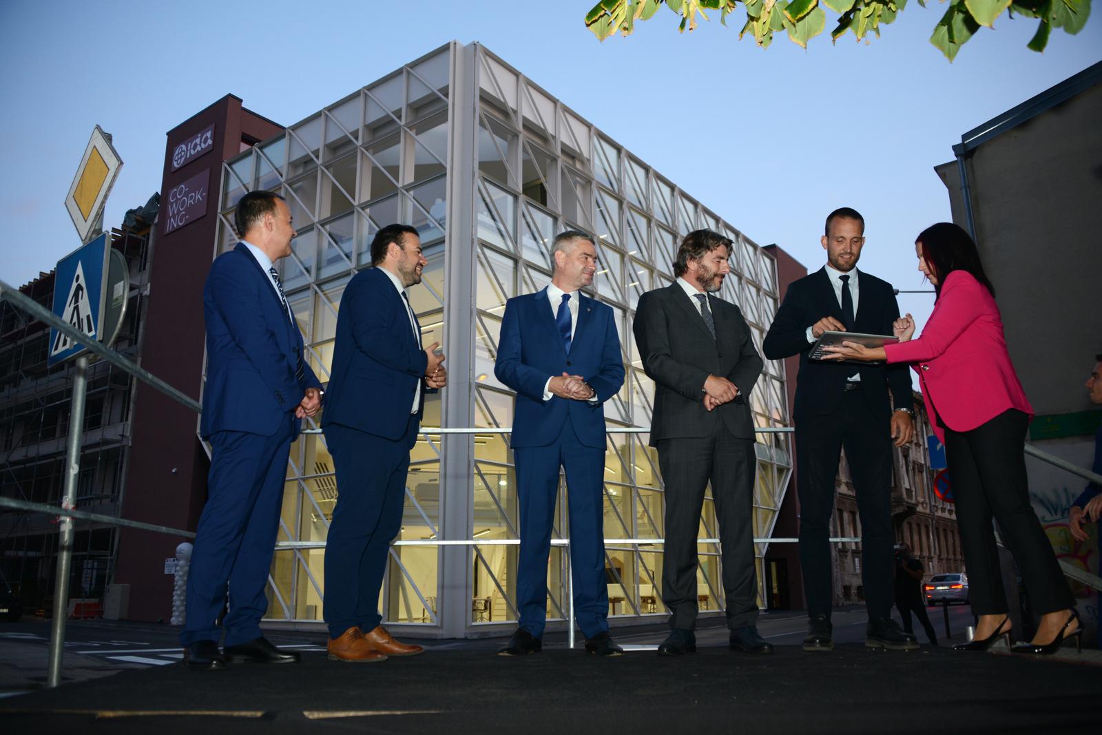 VRIJEDAN PROJEKT! Svečano otvoren Poduzetnički centar COWORKING PULA