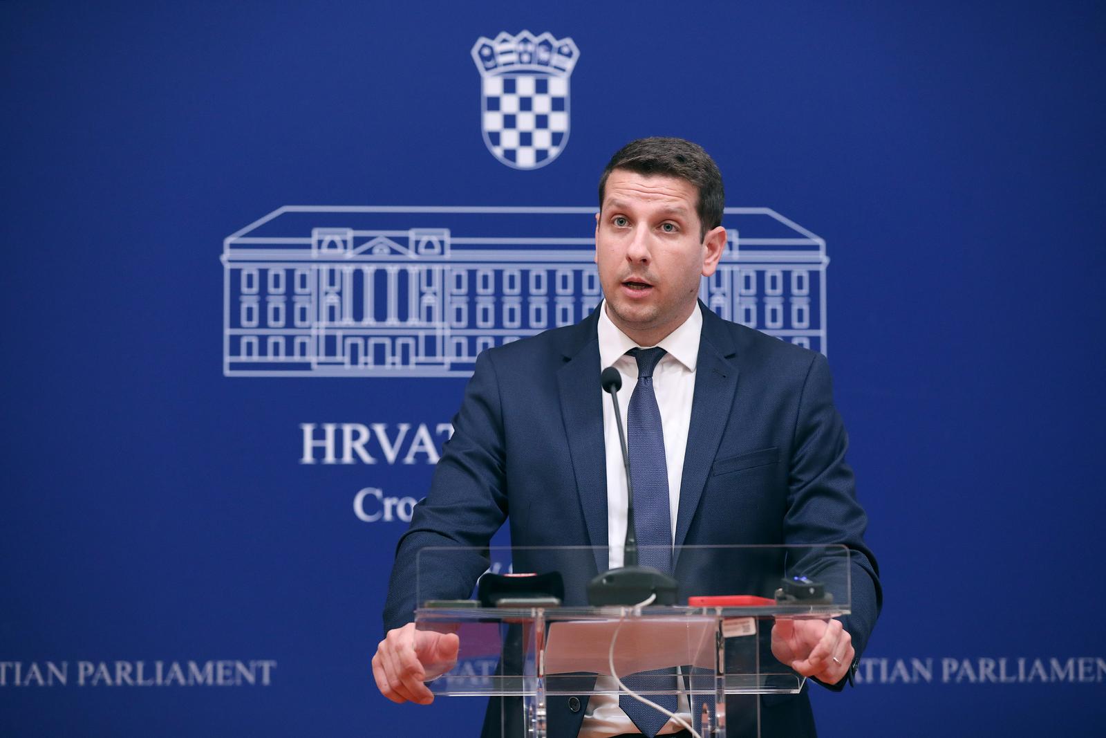 Marin Lerotić oštro poručio: Vlada predstavila napuhani proračun koji ne rješava probleme građana!