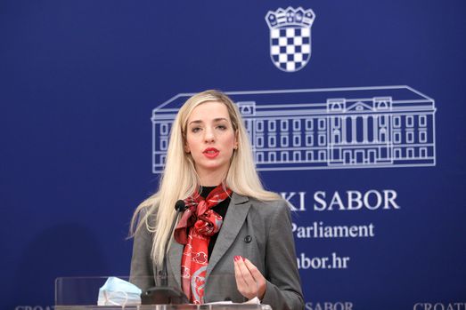 VEZANI UZ POBOLJŠANJE ŽIVOTA U ISTRI Sanja Radolović podnijela 18 amandmana na novi državni proračun 