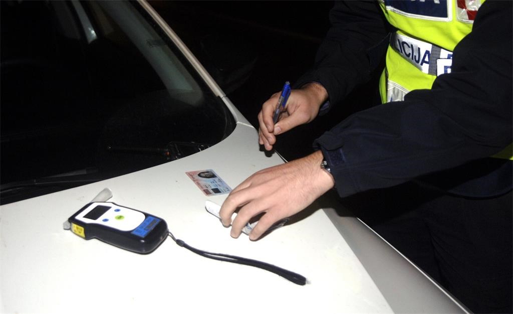 KAD PIJEŠ, NE VOZI! Policija će večeras kontrolirati alkoholiziranost vozača