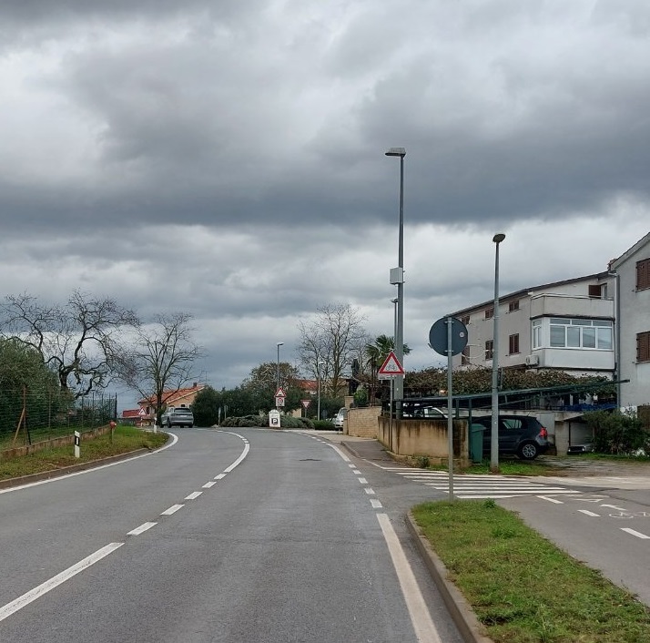 OPREZNO! U Stanciji Roželo kod Novigrada uskoro će biti postavljena treća kamera za nadzor brzine