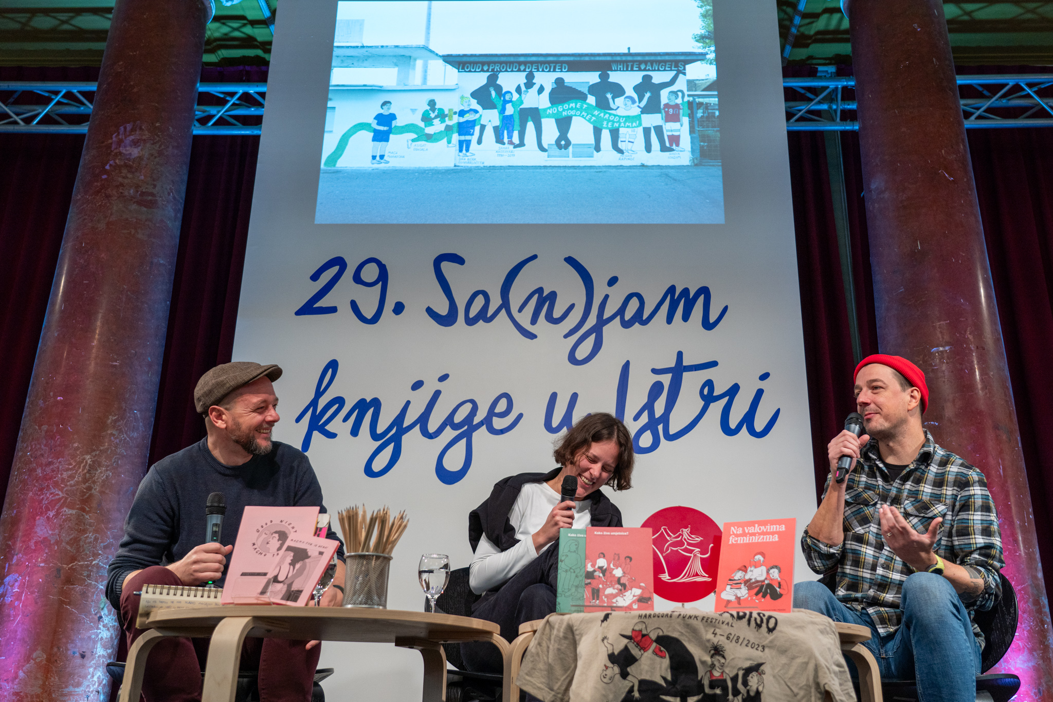 Ena_Jurov_c_Sanjam_knjige_u_Istri_Tanja_Draškić_Savić.jpg