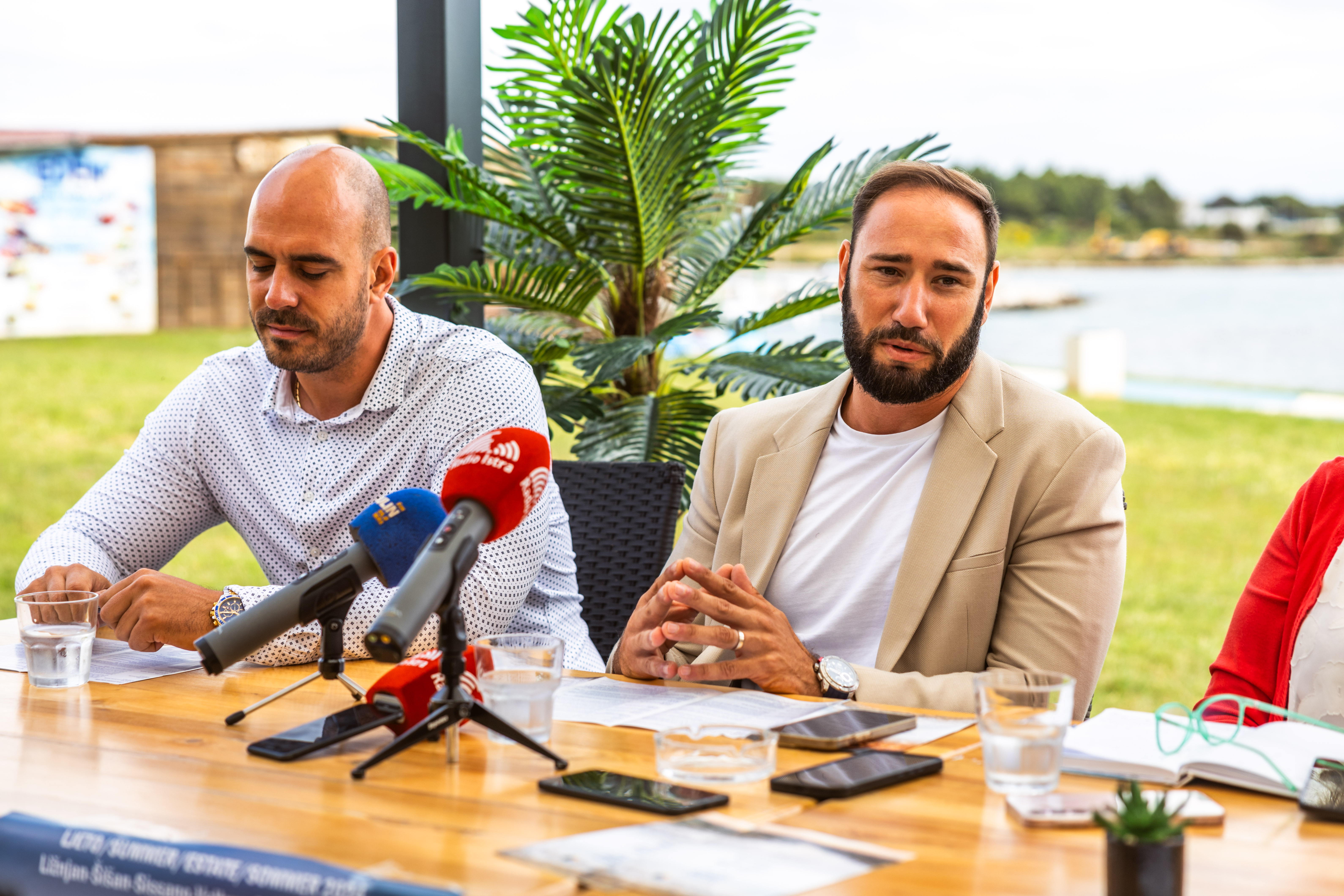 Tiskovna_konferencija-3.jpg
