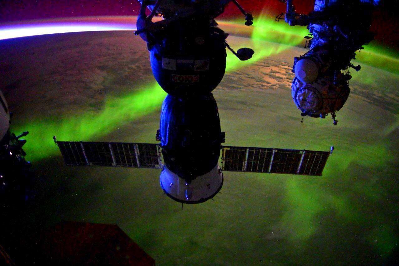 aurora_tumpic10102024_ISS.jpg