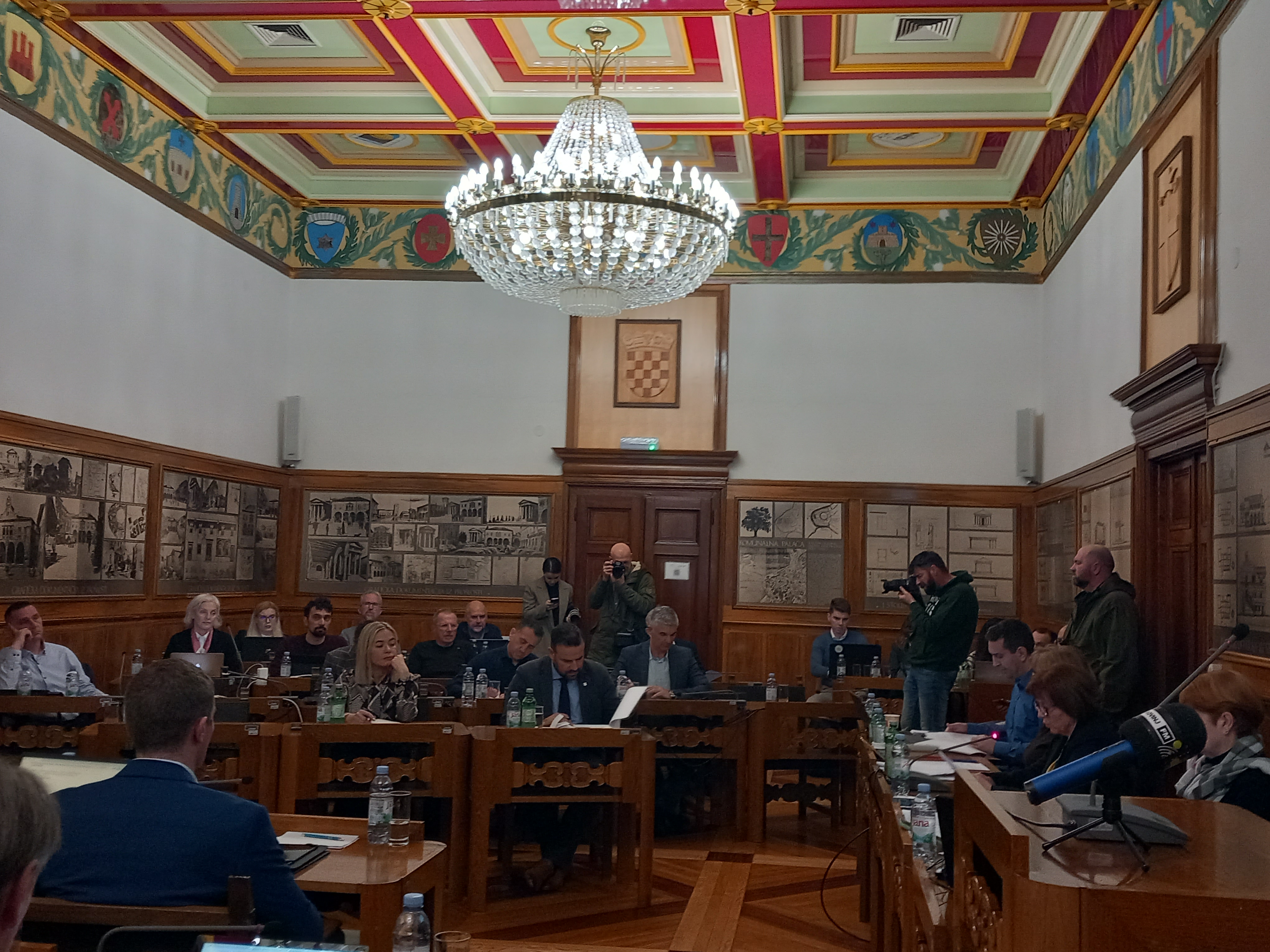 DOBRE VIJESTI Iz grada Pule potvrdili: Naći će se sredstva za još gerontodomaćica!