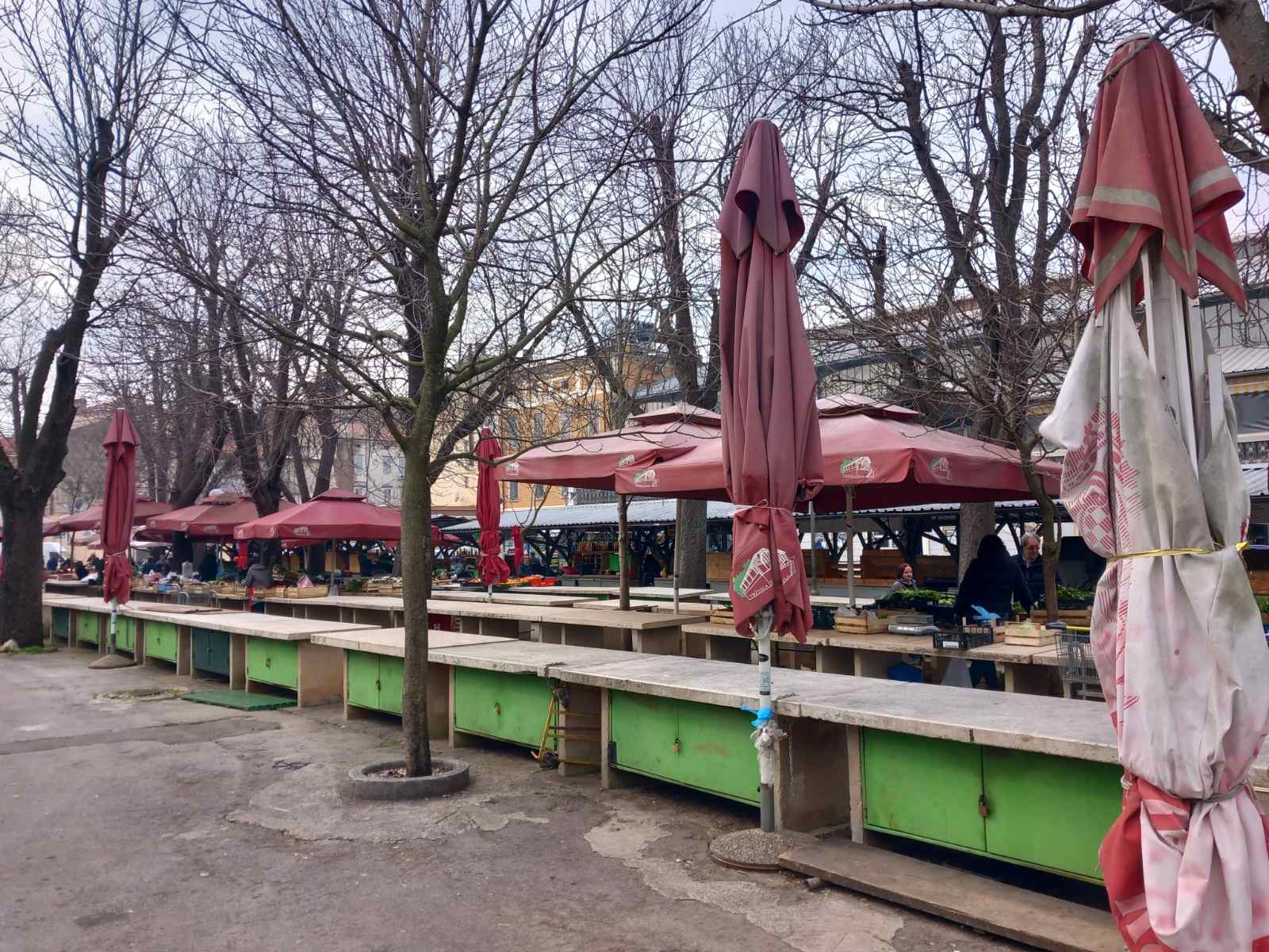 Predstavnici udruge trgovaca i obrta tražit će pravo na izbor rada nedjeljom