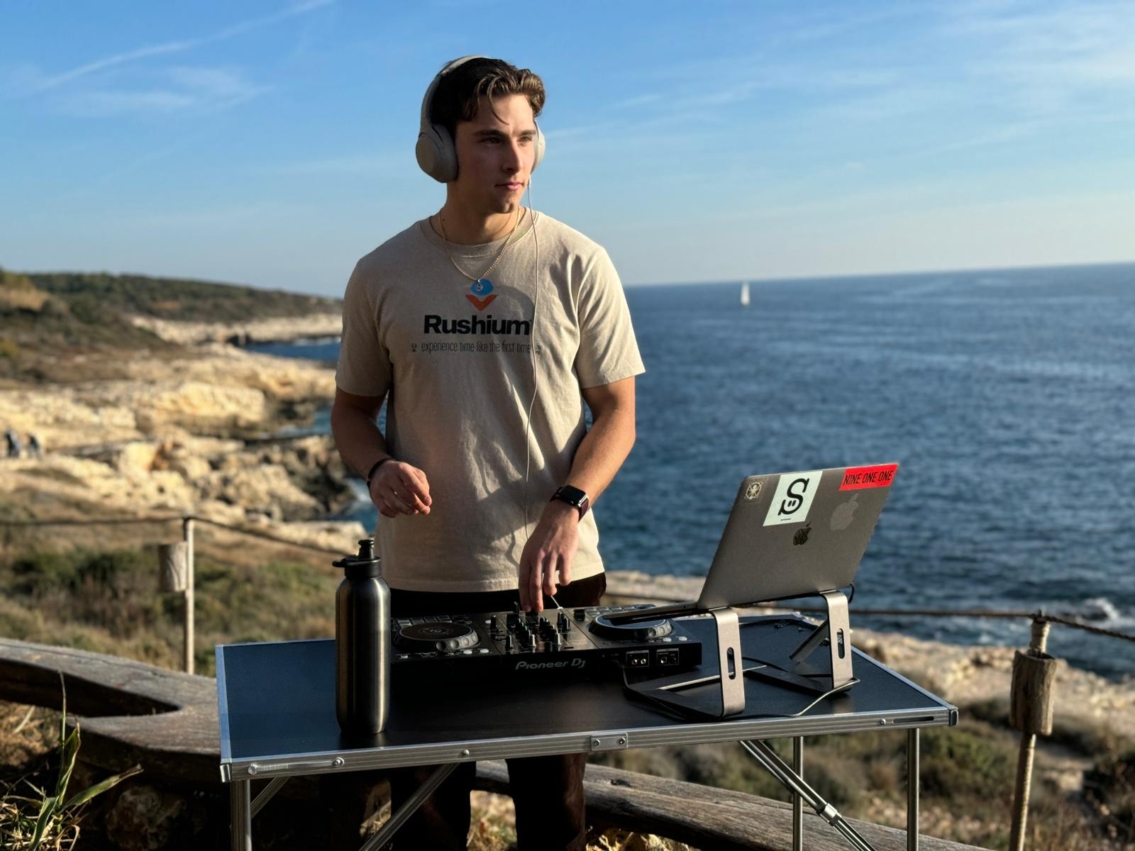 DJ Marko Iveša iz Premanture snimio DJ set na Kamenjaku