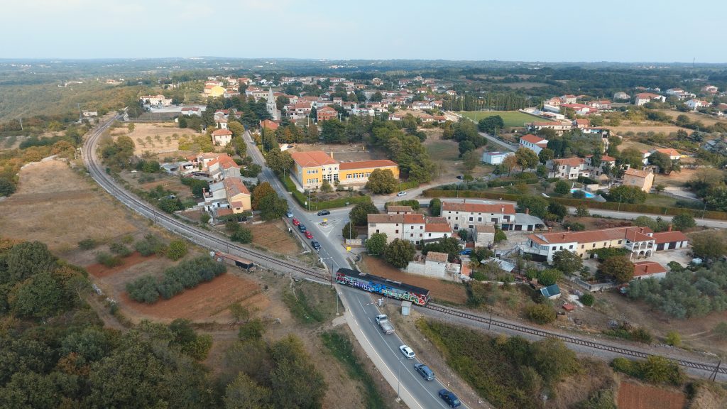 Na tri dana zatvara se pružni prijelaz u Kanfanaru