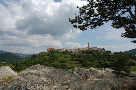 ZNATE LI GDJE? Na današnji dan otvorena prva hrvatska škola u Istri nakon njihovog ukidanja za fašističkog režima