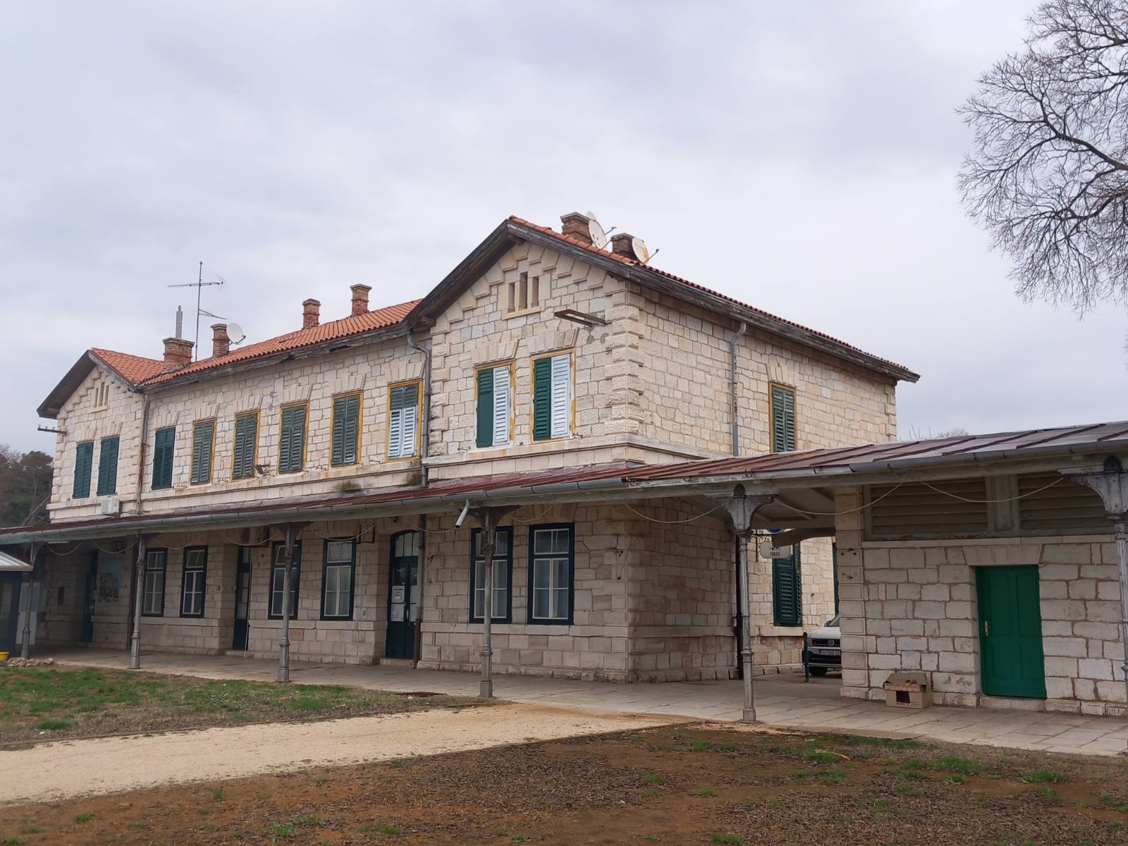 DOZNAJEMO! Evo tko će se useliti u prostore bivše željezničke stanice u Rovinju