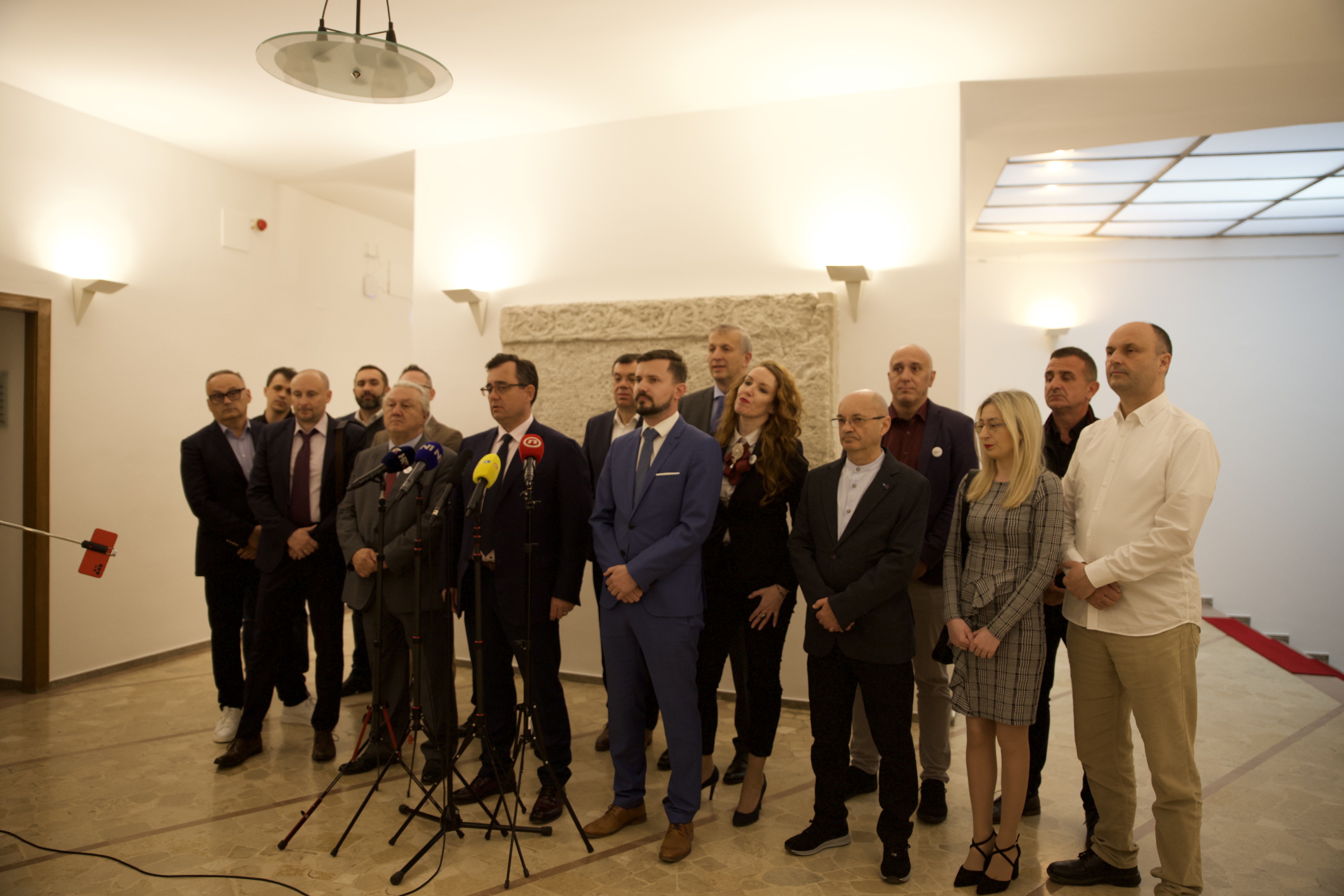 Koalicija Fokus i Republika predala izborne liste: Gordana Deranja nositeljica liste u osmoj izbornoj jedinici
