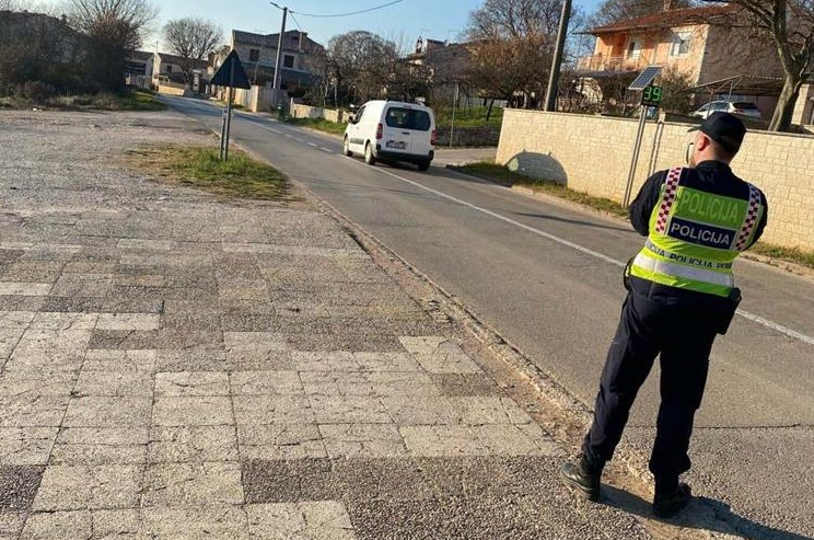 GDJE SE U ISTRI VOZI PREBRZO? Predložite policiji lokacije za pojačani nadzor kontrole brzine