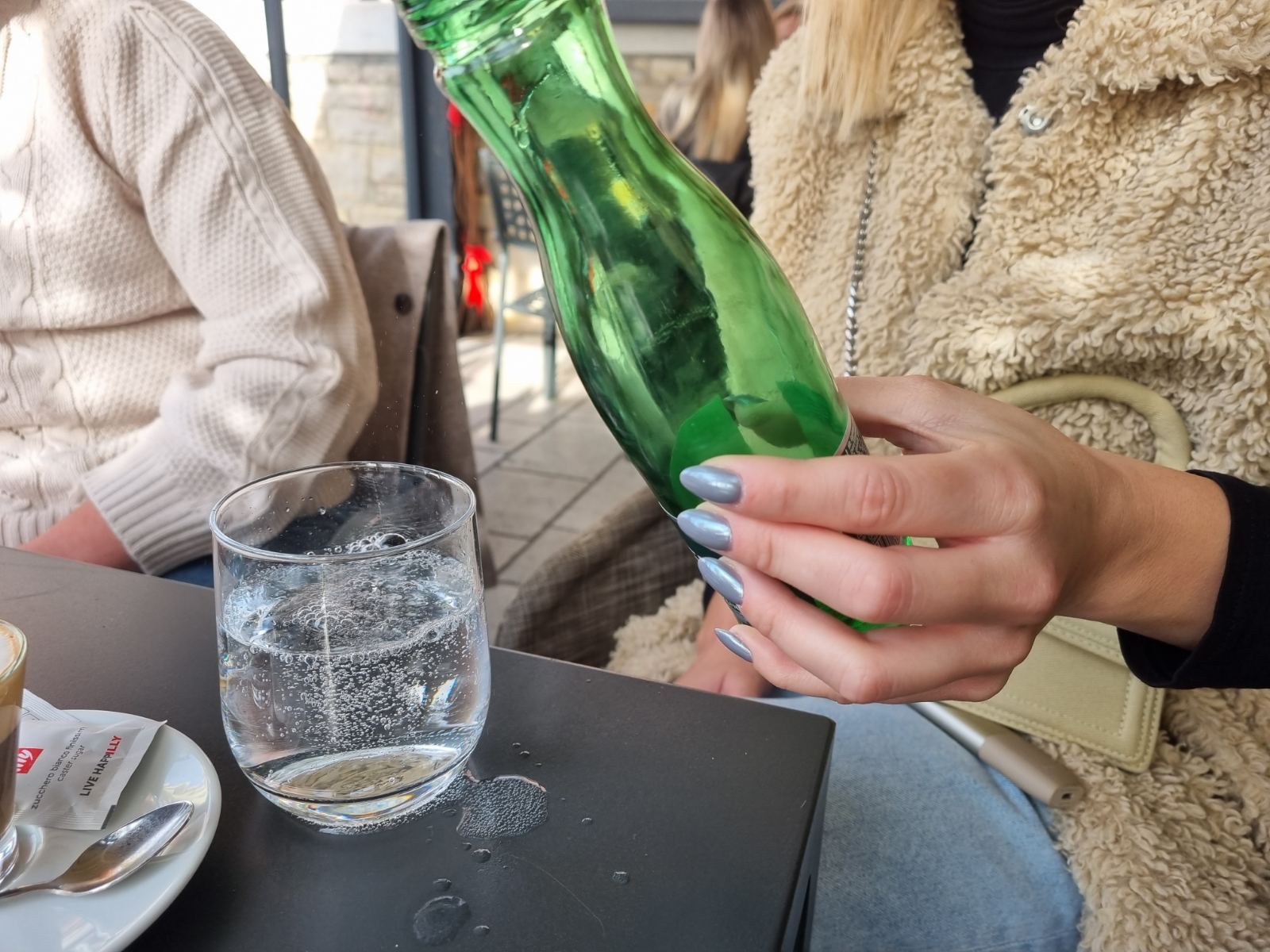 AFERA ROMERQUELLE Nakon pet mjeseci uhićene dvije žene zbog trovanja mineralnom vodom