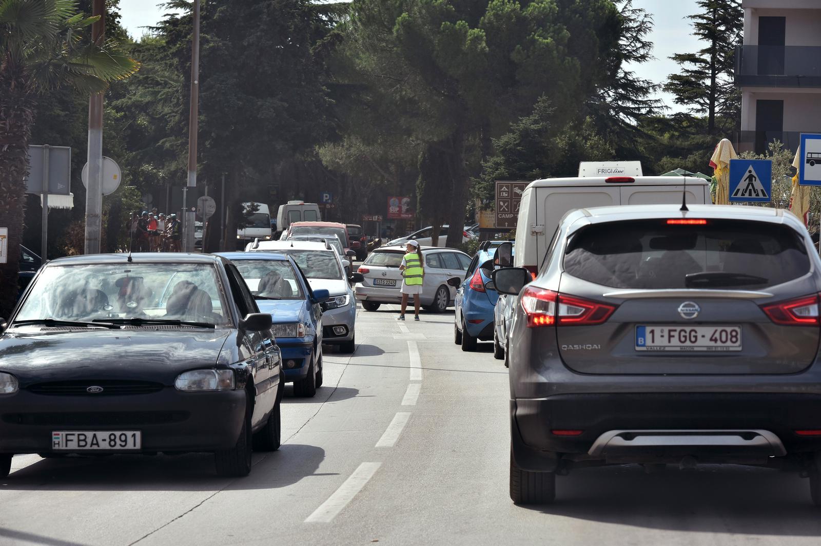 Medulin trpi posljedice masovnog turizma, a općina vodi borbu s investitorima