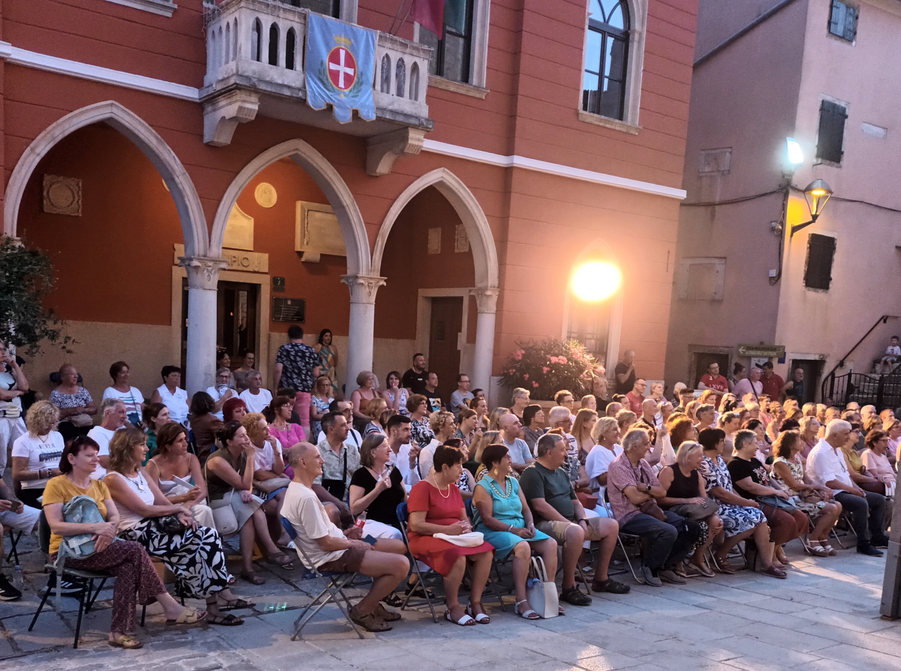 Predstava 'Hotel Plaza' u sklopu 4. Bembo Festa oduševila Bale!