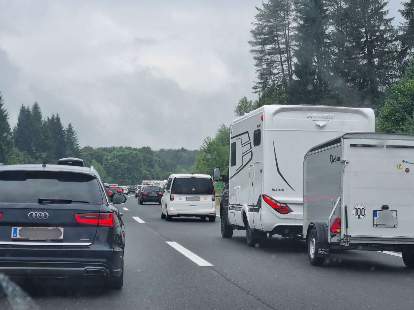 Za vikend na autocestama više od milijun vozila, naplaćeno 7,9 milijuna eura