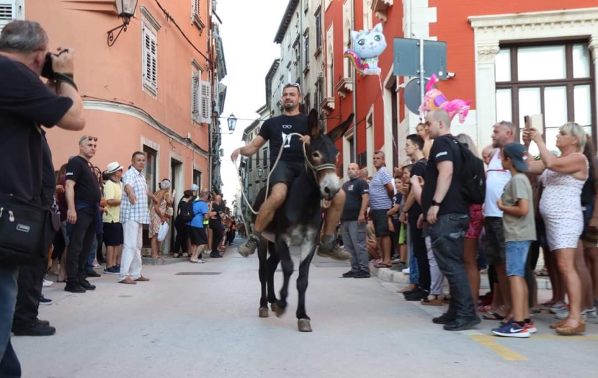 Vrijeme je za Bumbarsku feštu u Vodnjanu!