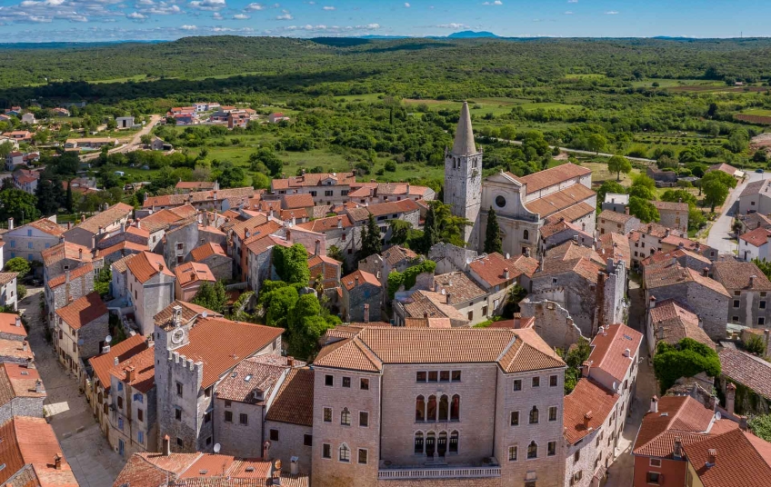 U Balama ne propustite predstavljanje monografije 'Castrum Vallis: Izložba vječne inspiracije'