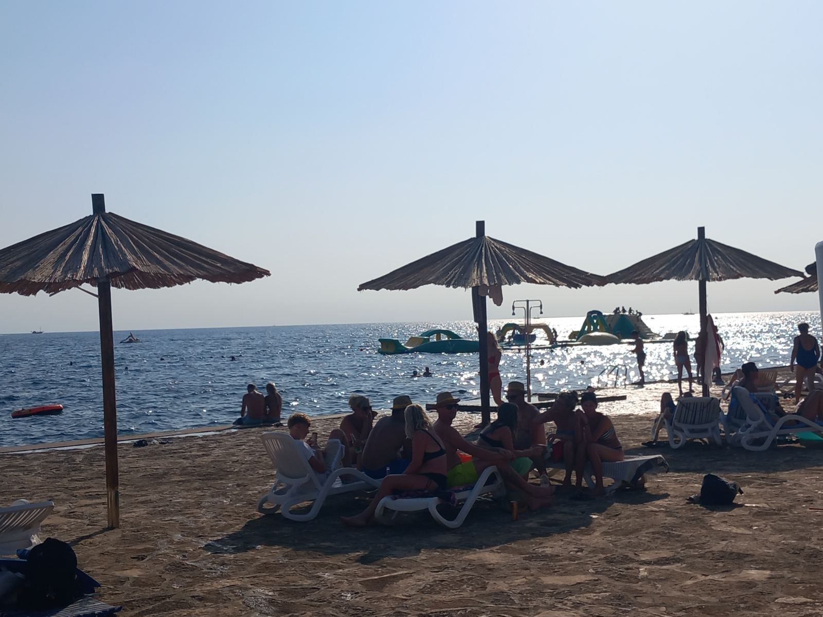 TEMPERATURE NE POPUŠTAJU Prema DHMZ-u, vrijeme u Istri je opasno