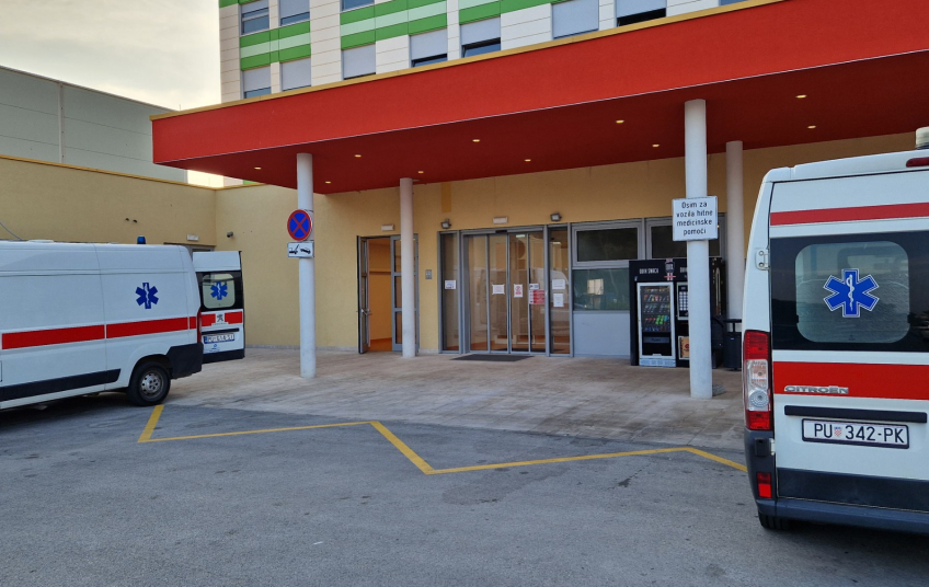 NAPADNUT?! U hotelu u Banjolama teško ozlijeđen muškarac