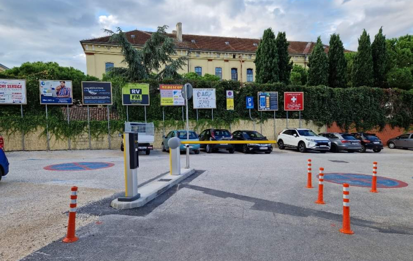 PARKING BESPLATAN U ROVINJU Cijeli dan niti jedan parking se ne naplaćuje