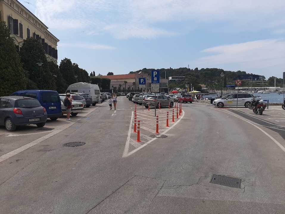 U Rovinju se parking od sada može plaćati i putem QR koda