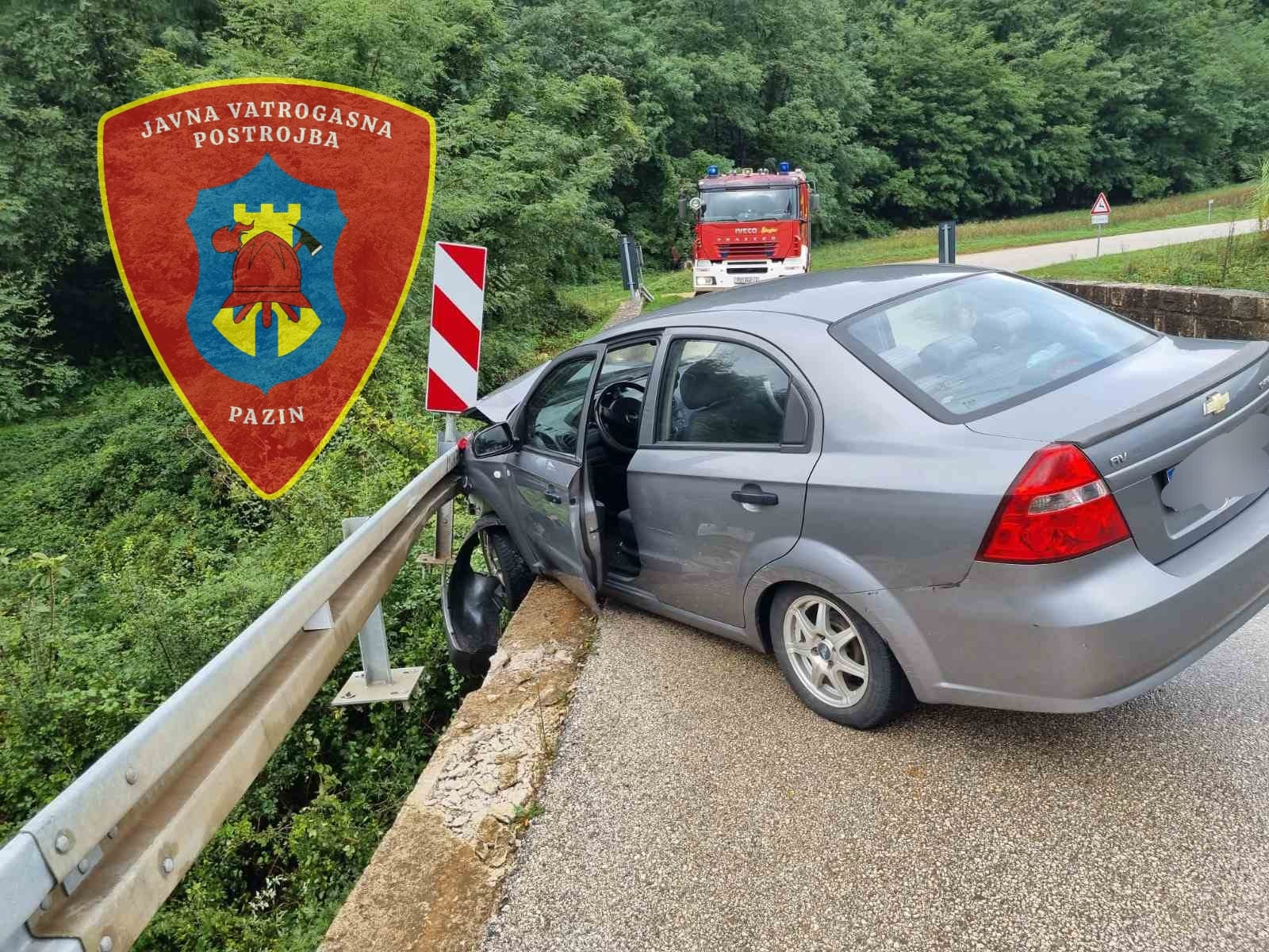 U prometnoj nesreći kod Svetog Petra u Šumi jedna osoba ozlijeđena, zadržana je u OB Pula