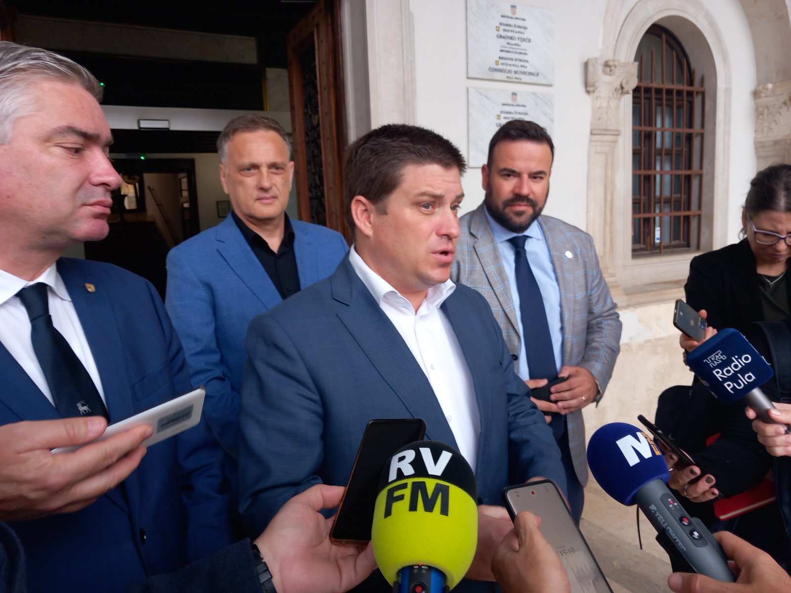 BUTKOVIĆ U ISTRI: Istraga nije gotova, Ministarstvo nije potvrdilo autentičnost izvješća