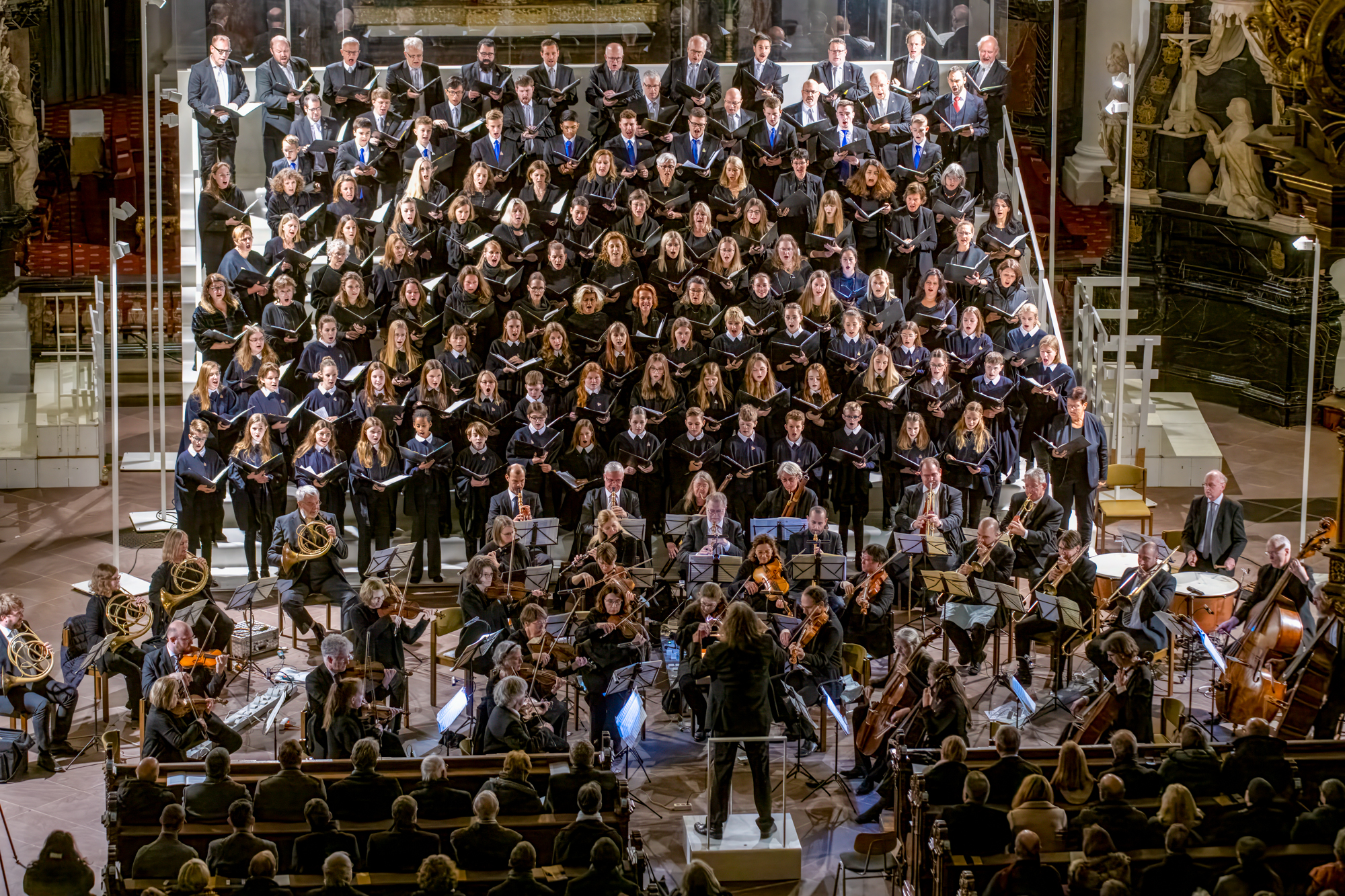 Koncert izvrsnog zbora Chöre am Fuldaer Dom u Vrsaru kao uvertira za Musica Sacra festival