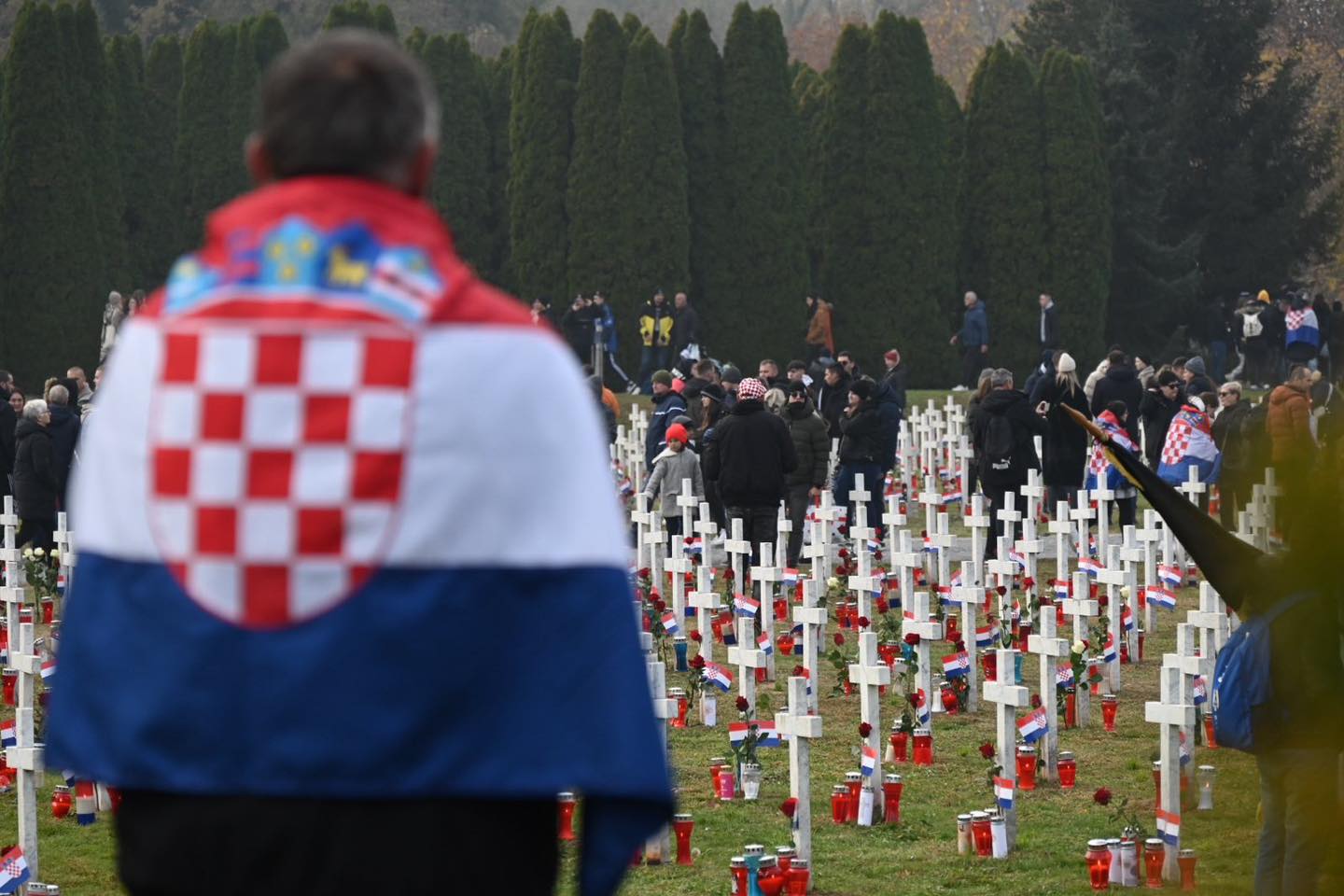 Nema zaborava: Heroji Vukovara i Škabrnje u našim srcima vječno žive