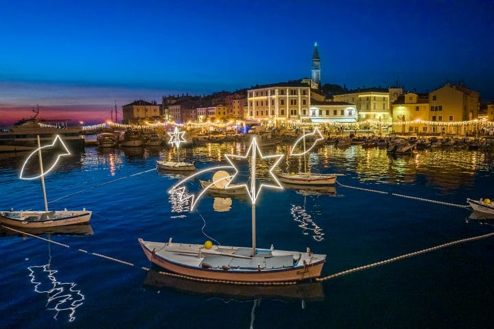 VELIKA NOVOST U ROVINJU! Besplatan parking za vrijeme adventa i veliki vrtuljak za najmlađe