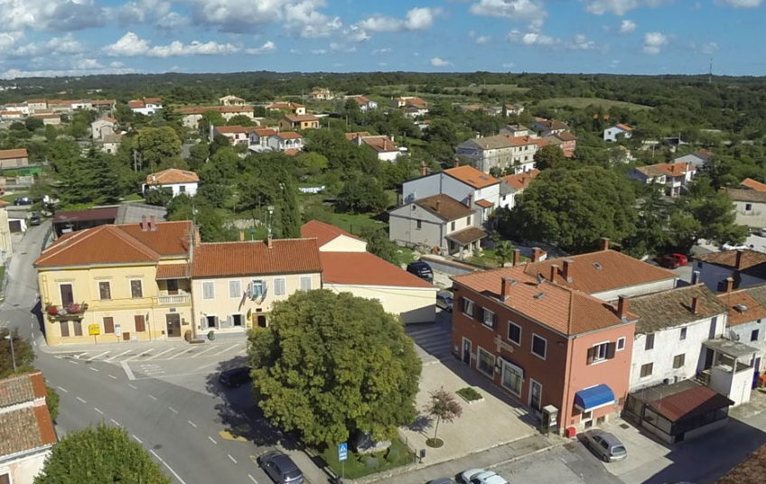 Općina Kanfanar brine o svojim mještanima i ovih blagdana: Osigurani poklon paketi i bonovi...