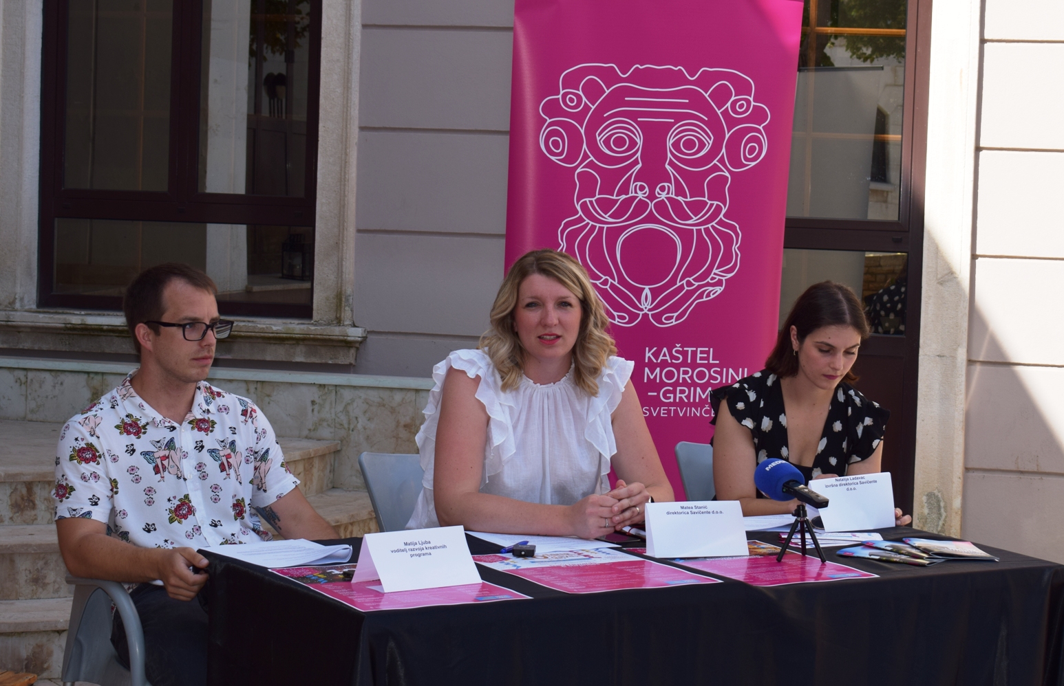 29062021_konferencija_povodom_1_rodjendana_Kastela_u_Svetvincentu_MLjuba_MStanic_NLadavac.JPG